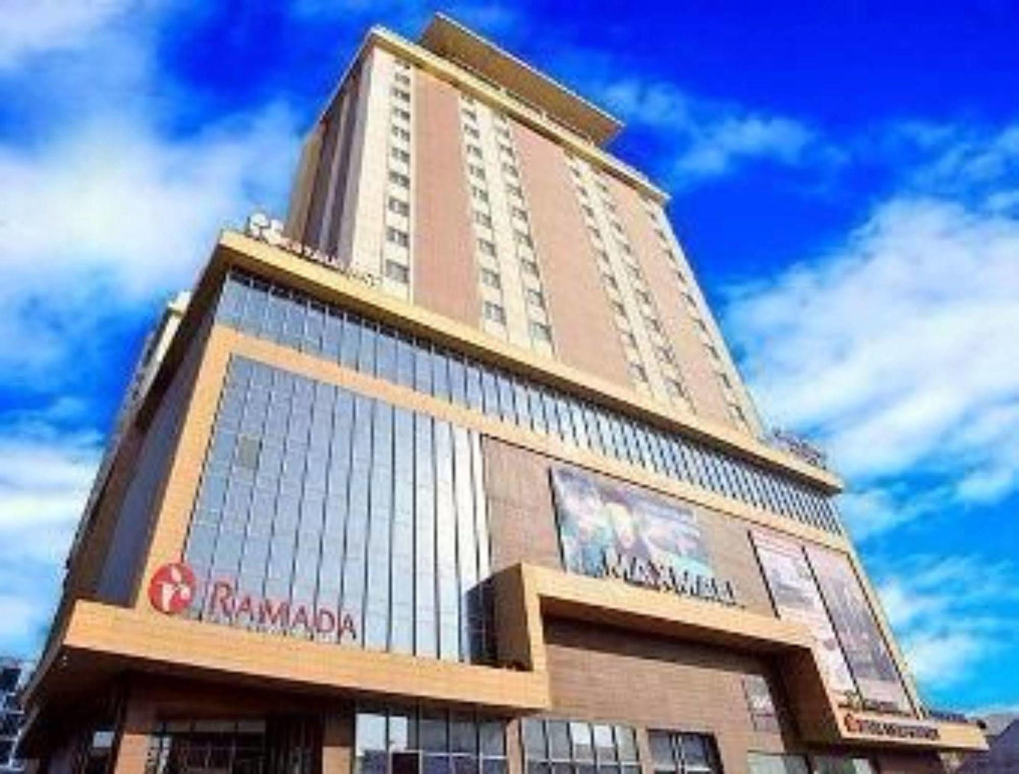 Ramada Ulaanbaatar City Center Exterior photo